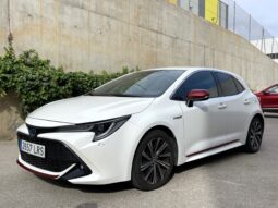TOYOTA Corolla 2.0 180H STYLE ECVT