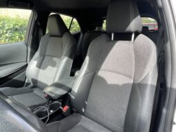 
										TOYOTA Corolla 2.0 180H STYLE ECVT full									