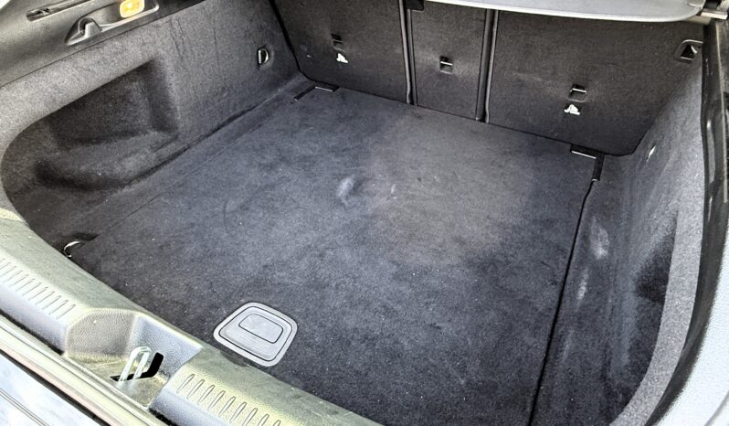 
								MERCEDES-BENZ CLA CLA 220 D DCT Shooting Brake full									
