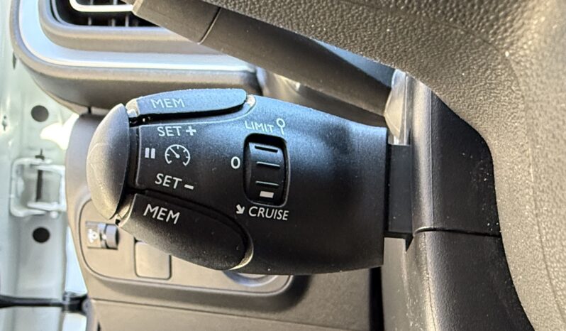 
								CITROEN C3 PureTech Max full									