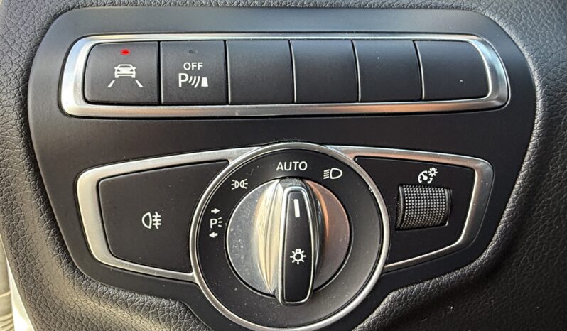 
								MERCEDES-BENZ Clase C C Coupe 300 full									