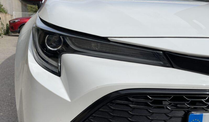 
								TOYOTA Corolla 2.0 180H STYLE ECVT full									