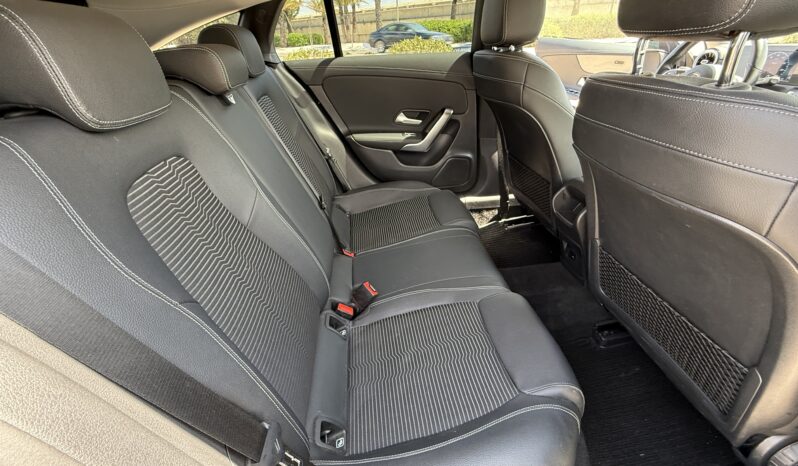 
								MERCEDES-BENZ CLA CLA 220 D DCT Shooting Brake full									