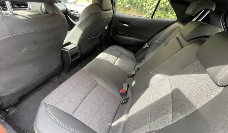
								TOYOTA Corolla 2.0 180H STYLE ECVT full									