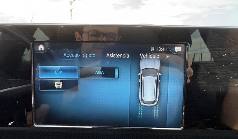 
								MERCEDES-BENZ CLA CLA 220 D DCT Shooting Brake full									