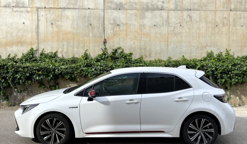 
								TOYOTA Corolla 2.0 180H STYLE ECVT full									