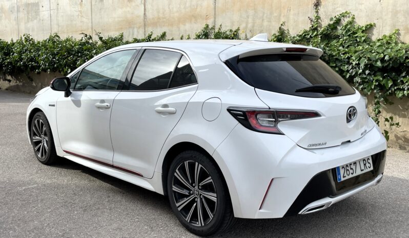 
								TOYOTA Corolla 2.0 180H STYLE ECVT full									