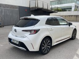 
										TOYOTA Corolla 2.0 180H STYLE ECVT full									