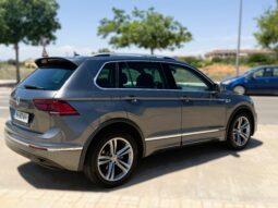 
										VOLKSWAGEN Tiguan Sport 2.0 TDI DSG full									