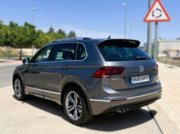 
										VOLKSWAGEN Tiguan Sport 2.0 TDI DSG full									